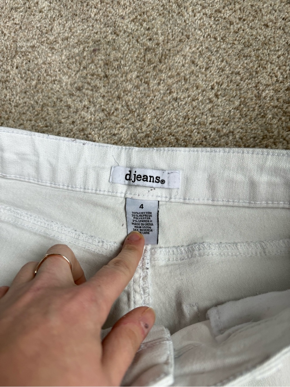 d. jeans Women’s White Denim Shorts size 4/27 - Picture 3 of 4